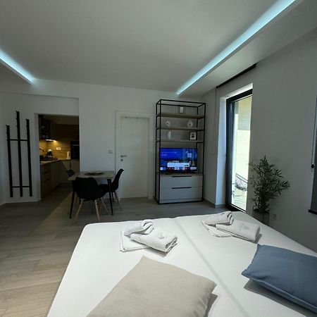 Dora Family Apartments บุดวา ภายนอก รูปภาพ