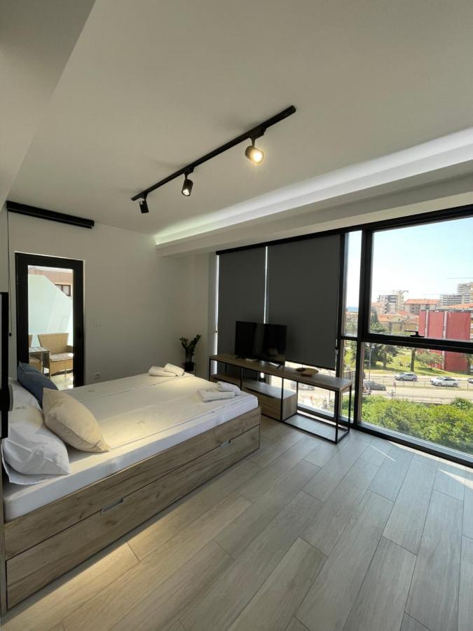Dora Family Apartments บุดวา ภายนอก รูปภาพ